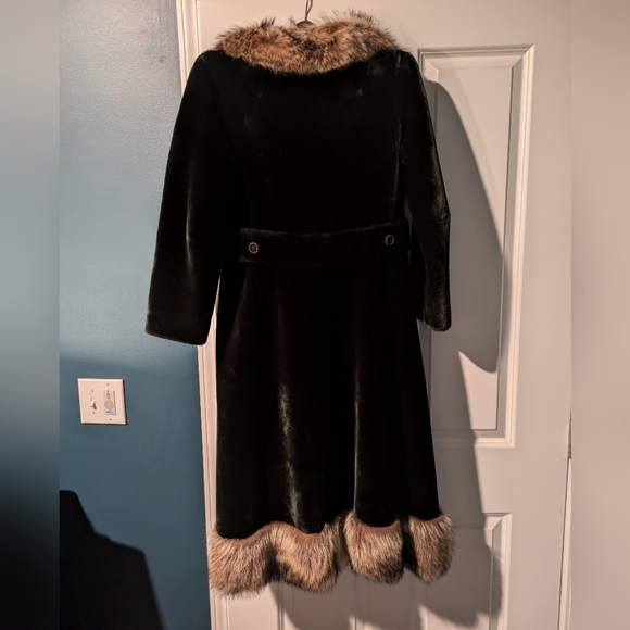 Vintage Faux Fur Coat - Picture 2 of 5